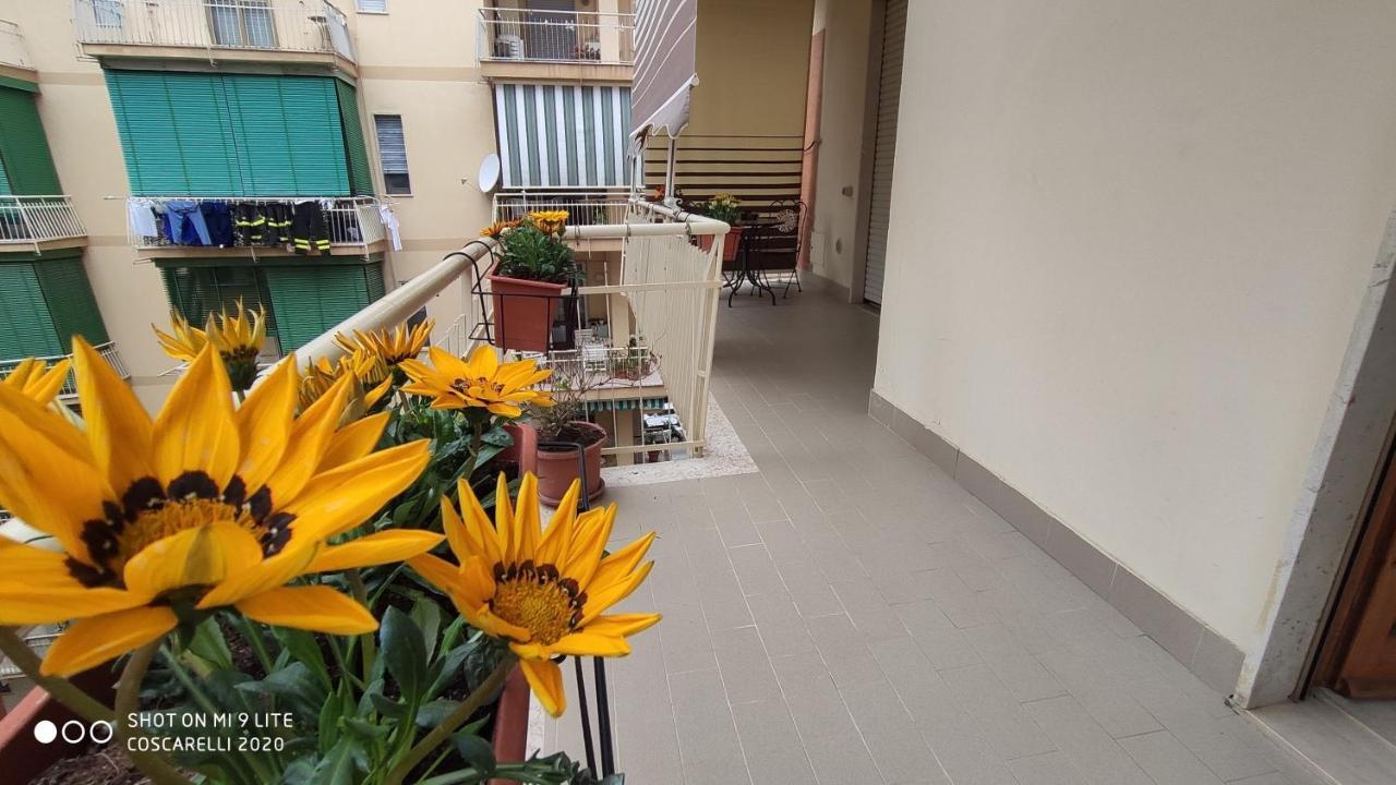 サレルノCasa Angelaアパートメント エクステリア 写真